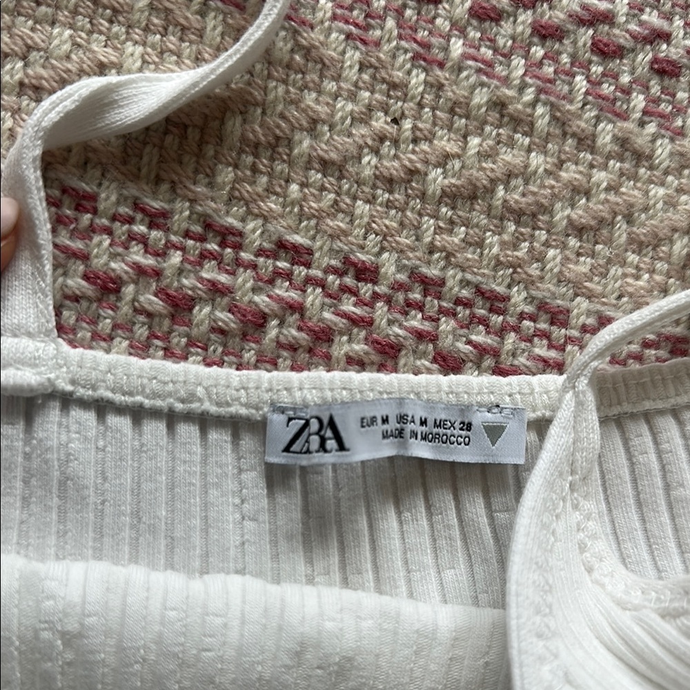 Zara White Ribbed Knit Set - Picture 4 of 4